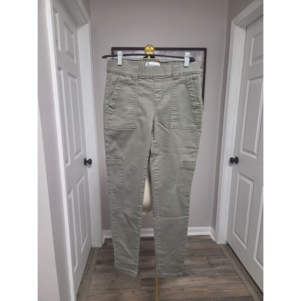 olive green cargo-style pull-on pants